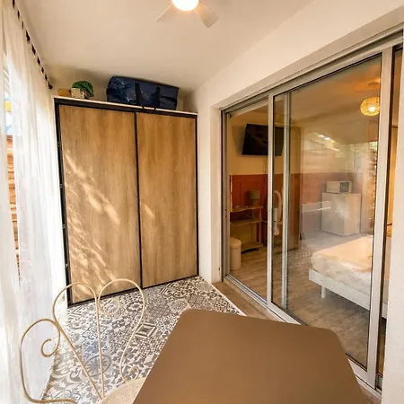 Calme, Jardin, A 2 Min De La Mer, Parking شقة لا سين سور مير
